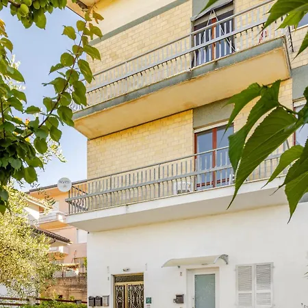 Apartment I Due Gelsi Wood